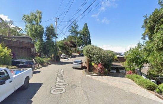 Pre-Dawn Blaze Rips Through Berkeley Hills Home, Spreads To Nearby House