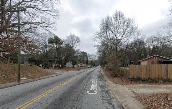 Pre-dawn Campbellton Road Blaze Boots Families From SW Atlanta Homes