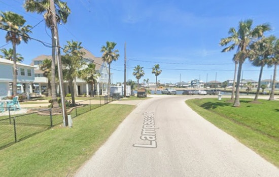 Pre-Dawn Galveston West End Chase Ends In Ditch, Leaves One Dead, One Hospitalized