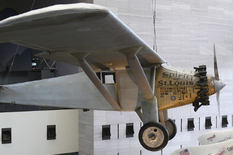 Pre-Dawn Scare As Small Plane Goes Down At Spirit Of St. Louis Airport