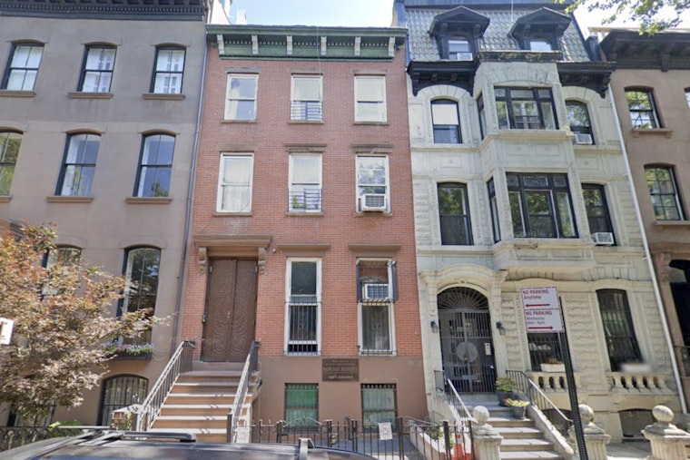 Pre-Dawn Smear Attack on Historic Brooklyn Heights Mosque Rattles Worshippers