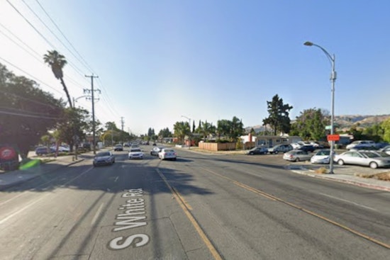 Pre-Dawn South White Road Pileup Kills One, Paralyzes South San José Traffic