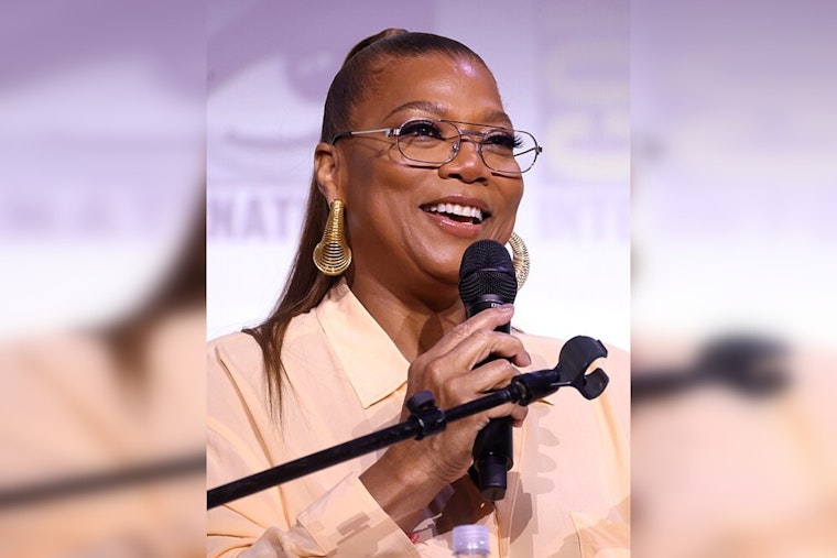 Queen Latifah Packs Fort Lauderdale Beach In $3 Million AIDS Walk Push