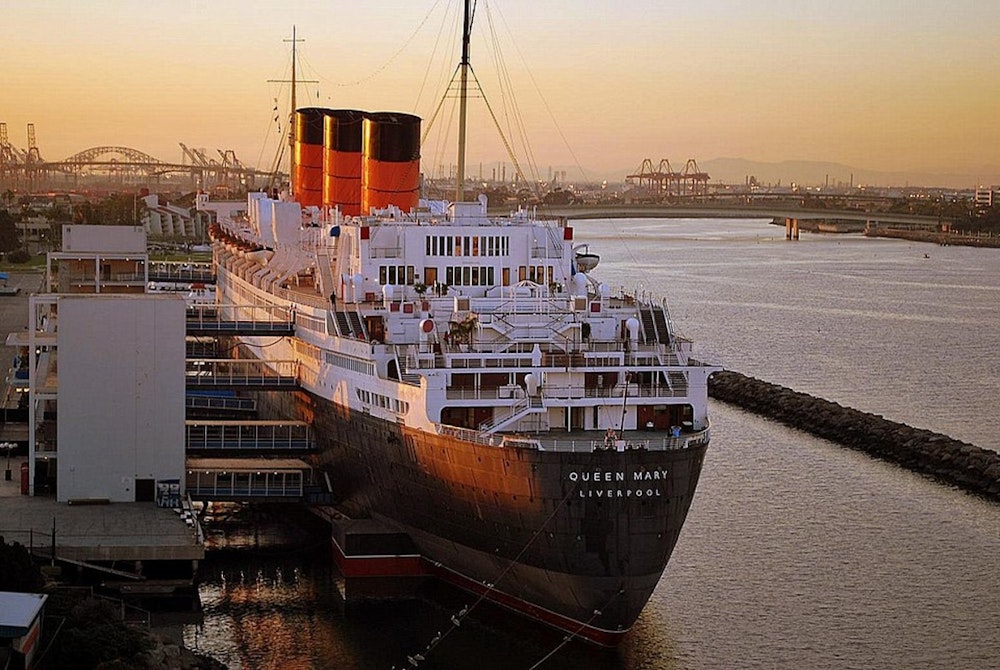 Queen Mary Debuts Dining Through the Decades Menu