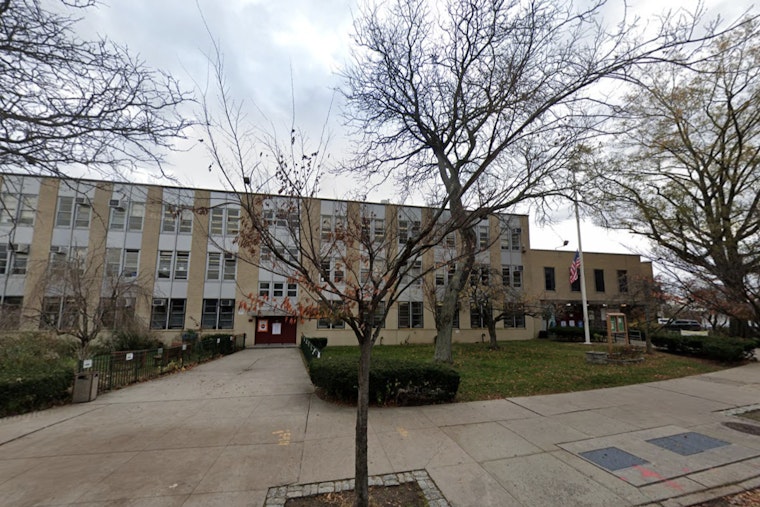 Queens Cafeteria Chaos After Pepper Spray Blast Sends 3 Kids to Hospital