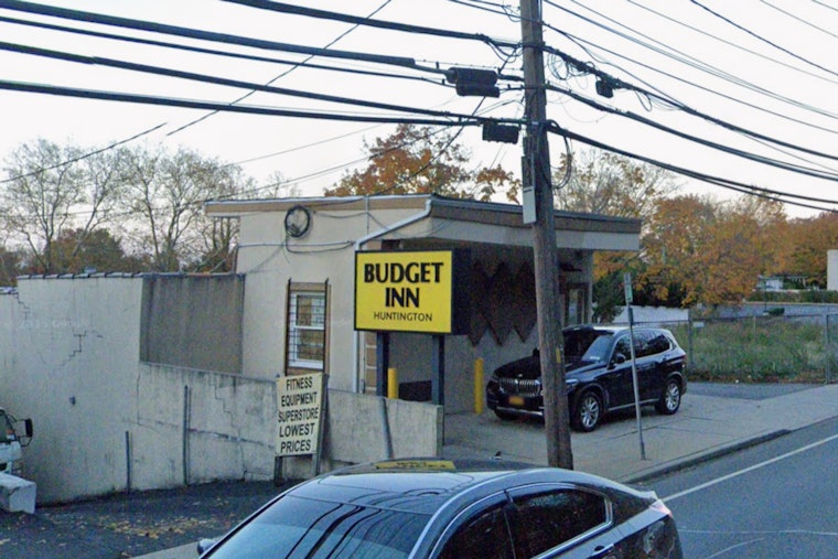 Queens 'Pimp' Busted In Long Island Motel Sex-Traffick Ring, DA Says
