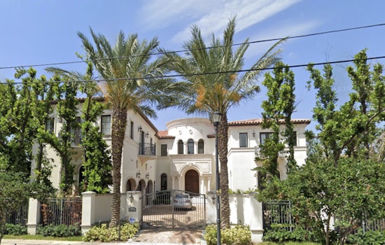 Race-Car Chiropractor Cashes Out With $23 Million North Bay Road Mansion Sale