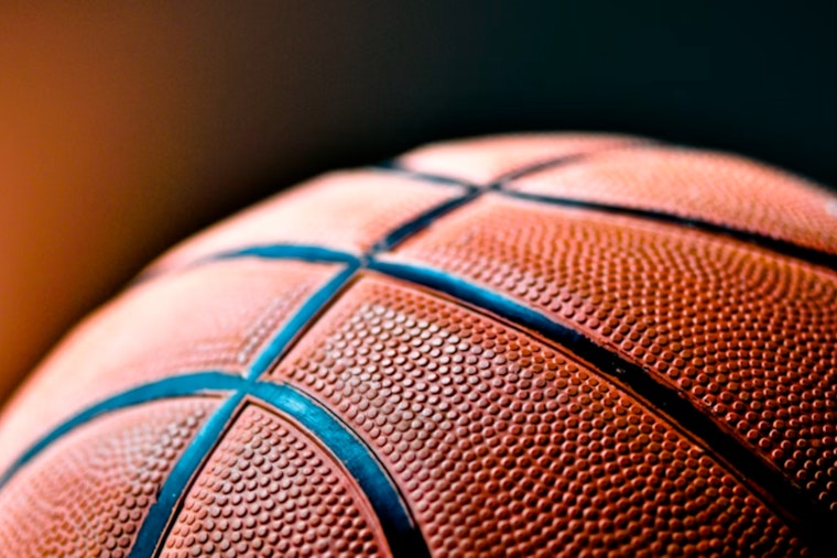 Red-Hot Thunder Roll Into Orlando Looking to Punch Playoff Ticket