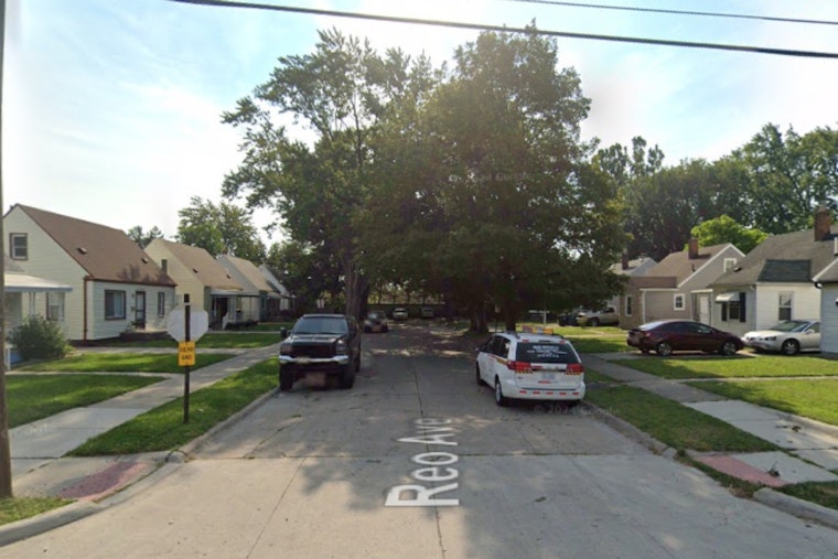 Reo Avenue Blaze Triggers Manhunt For Southgate 24-Year-Old