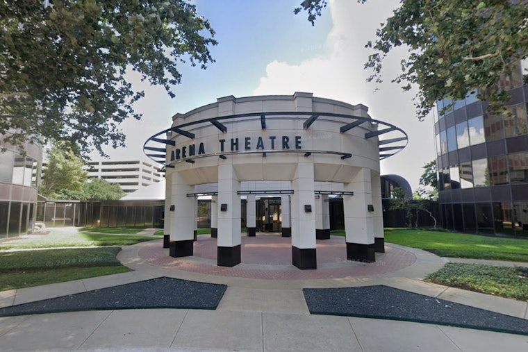 Retro Pop Frenzy As Pandora And Flans Pack Houston’s Arena Theatre