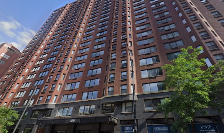 River North Park 400-Unit Tower Hits Market