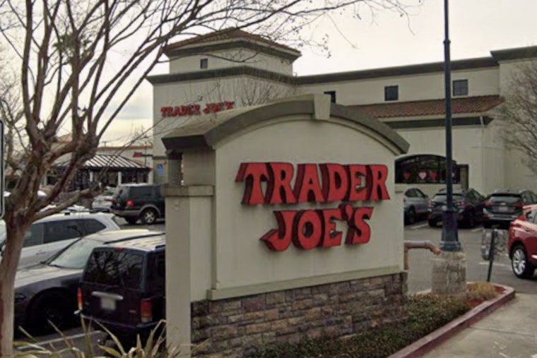 Riverbank Scores Coveted Trader Joe's at Crossroads West Shopping Center