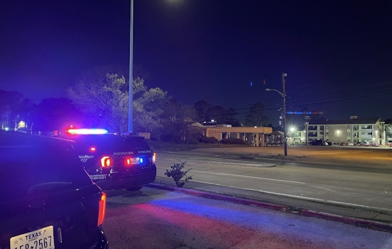Robbery On Pinemont Erupts In Gunfire As Houston Cops Track Suspect To Gas Station