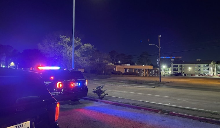 Robbery On Pinemont Erupts In Gunfire As Houston Cops Track Suspect To Gas Station