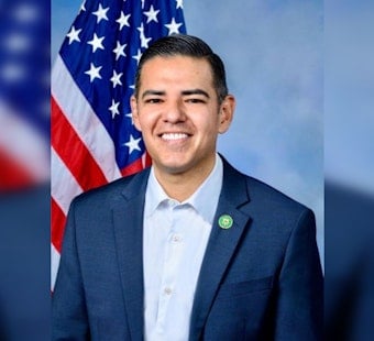 Robert Garcia Spotted at Las Vegas Casino During Shutdown