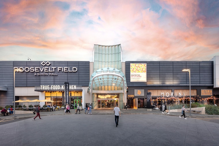 Roosevelt Field Is Crushing It While Other Long Island Malls Fade
