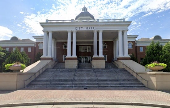 Roswell’s Free Parking Showdown, Council Poised To Hit The Meters Downtown