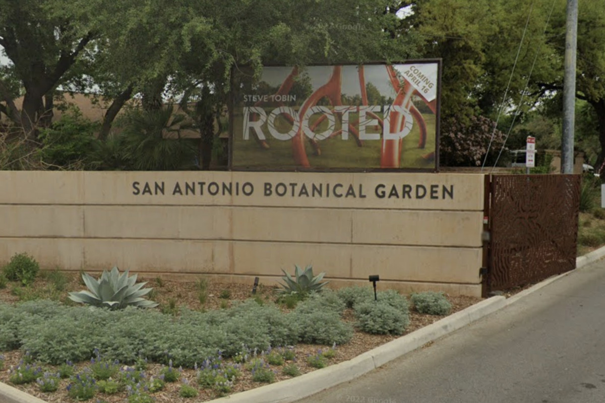 San Antonio Botanical Garden Opens Dos Perros Coffee Shop