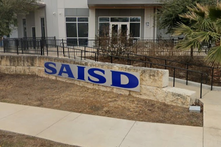 San Antonio District Dangles $100K Paychecks To Lure Top Teachers To Toughest Campuses