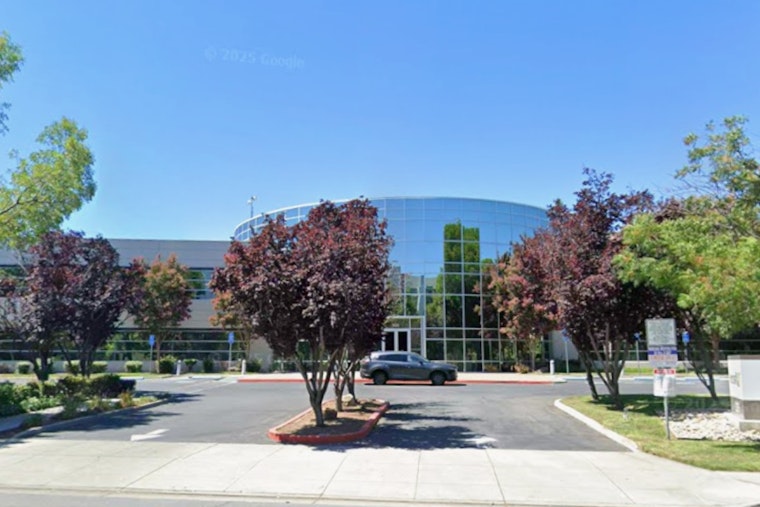 San Jose Plan Packs 800 High Schoolers Into Vacant Office Building