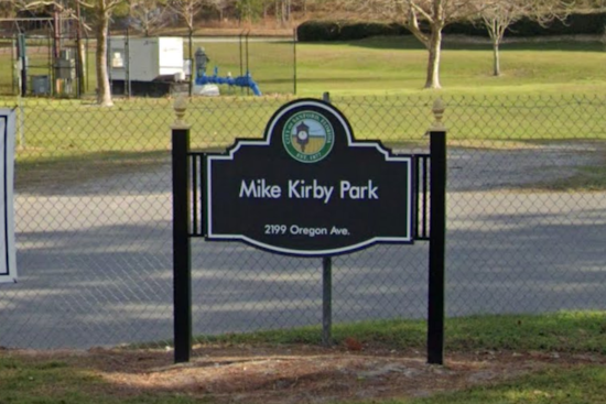 Sanford Cops Hunt Man Accused Of Flashing Kids At Mike Kirby Park