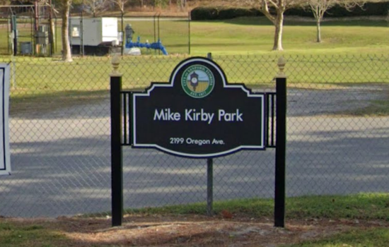 Sanford Cops Hunt Man Accused Of Flashing Kids At Mike Kirby Park