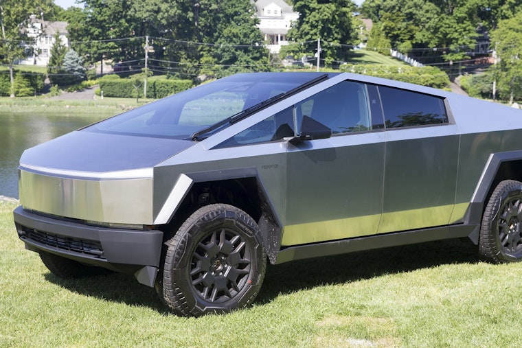 Santa Monica Garage Becomes Cybertruck Inferno As Two Teslas Ignite