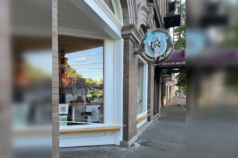 Scoop Invasion: Molly Moon's Rolls Into Kirkland With 12th Ice Cream Shop