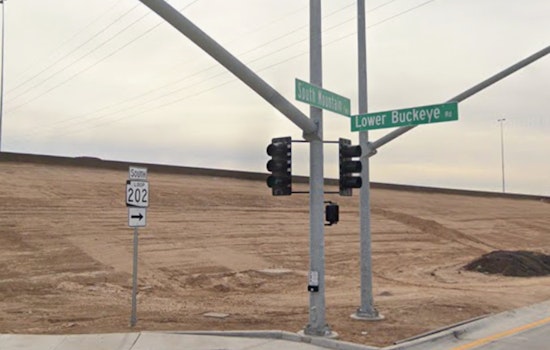 Scottsdale Builder Yanks Plug On Laveen Data Hub, Pitches 1,000‑Home Mini City