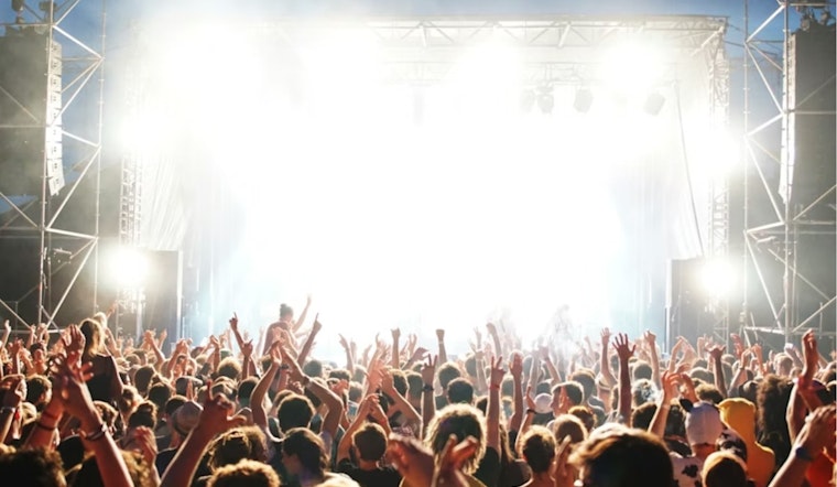 Screen-Weary Locals Plot Russian River Escape At Analog Reunion