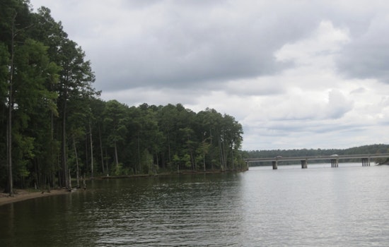 Search Crews Swarm Falls Lake After Drowning Scare Near Cheek Road Bridge