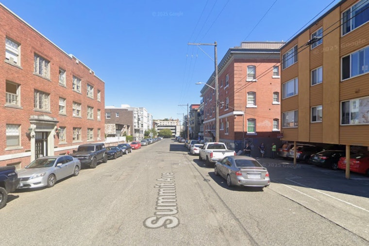 Late-Night Fire Scare Sends Crews Racing To Summit Ave