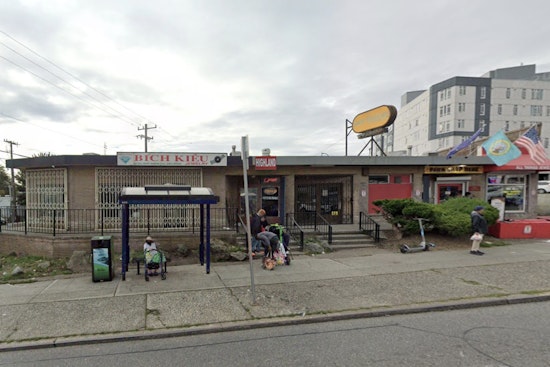 Seattle Hookah Lounge Chaos Caught on Camera Seconds Before Deadly Gunfire
