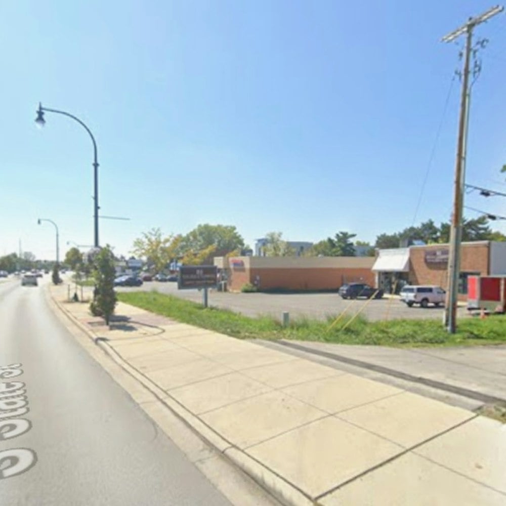 Secretive No Soliciting Club Slips Onto South State Street