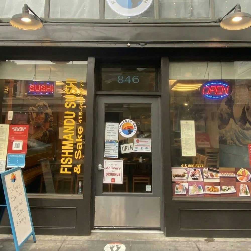 SF Inspectors Found Someone Living in This Nob Hill Sushi Bar — And Cockroaches Everywhere