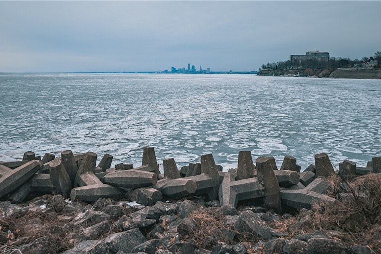 Shamrock Shiver: Arctic Air Hijacks Cleveland St. Patrick’s Day