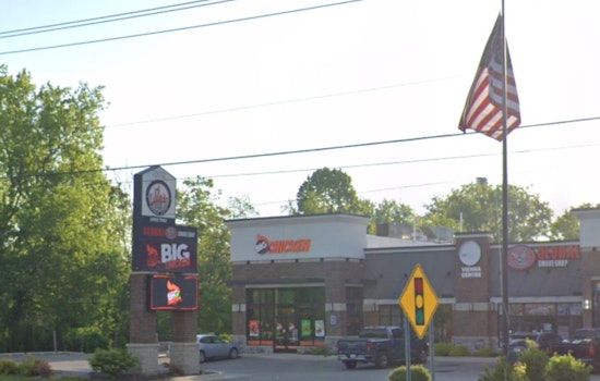 Shaq's Big Chicken Goes Dark In Clio After Sudden Health Order