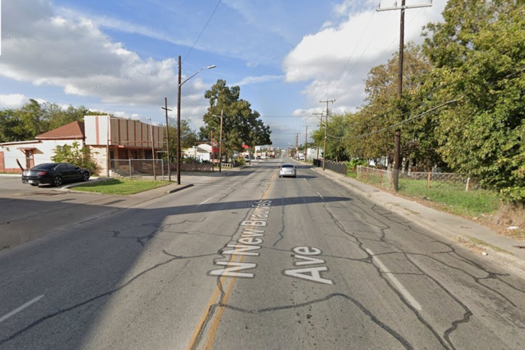 Shot On East Side, Wounded Man Staggers Into Little Caesars For Help