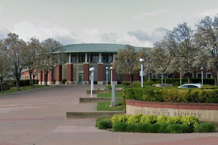 Shot Teen Clings To Life As Antioch Cops Race Into Parking Lot Chaos