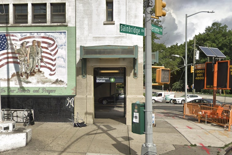 Shots Ring Out At Woodlawn 4 Train Stop, Man Left Fighting For Life