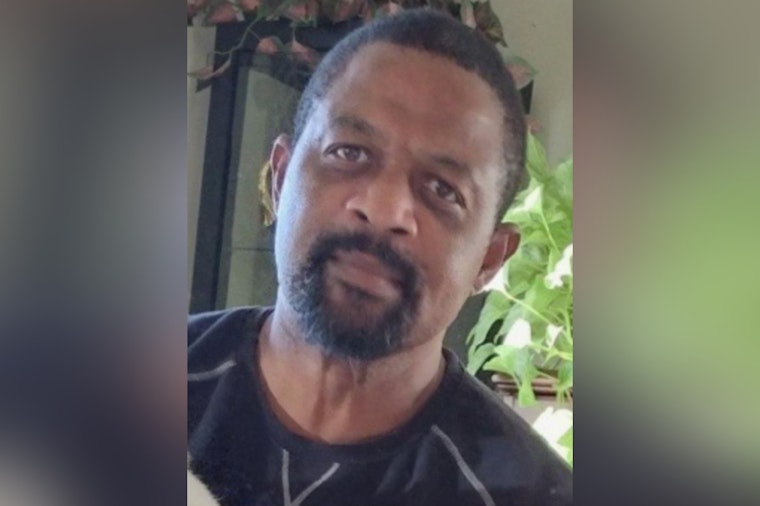Silver Alert Sparks Urgent Hunt for Missing Kenner Man, 63