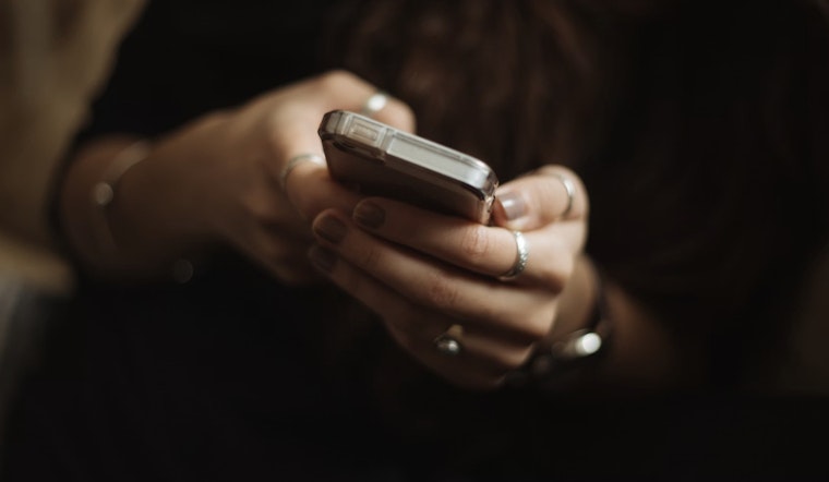 Sin City Shoppers Rattled By Slick AI Tax Scam Call
