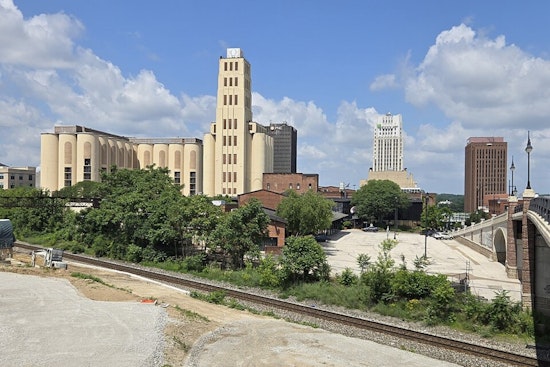Sky-High Comeback: Akron’s Quaker Square Shoots For Glassy Rooftop Glory
