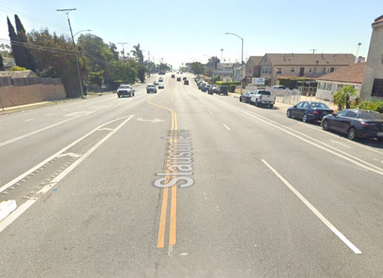 Slauson Street Crash Leaves Person Trapped In Hyde Park