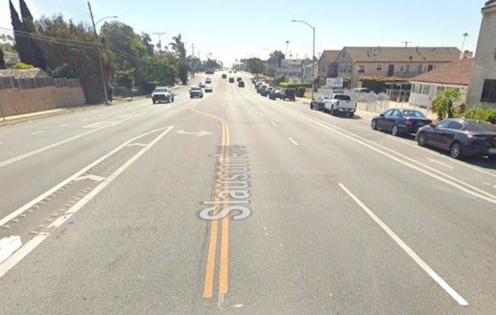 Slauson Street Crash Leaves Person Trapped In Hyde Park