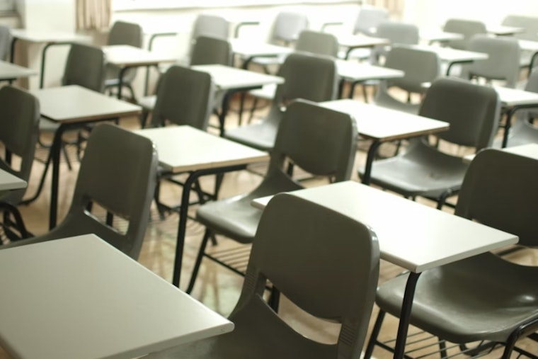 Small Schools Could Soon Pop Up in Florida Strip Malls