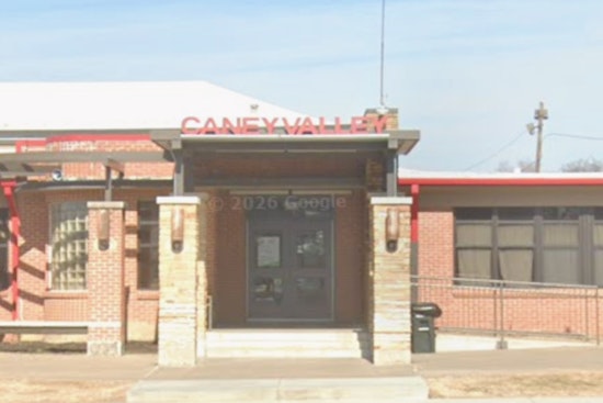 Small-Town Oklahoma School Vanishes From ICE List, Says It Never Signed