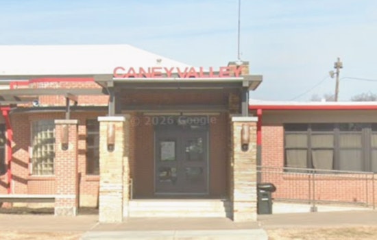 Small-Town Oklahoma School Vanishes From ICE List, Says It Never Signed