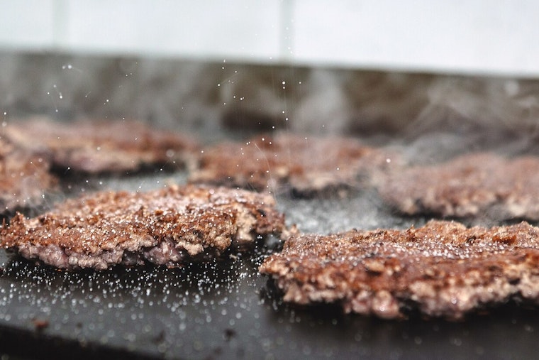 Smash Burgers and Big Crowds as MasterChef Champion Kelsey Murphy Brings Clutch Kitchen Home to Fishers