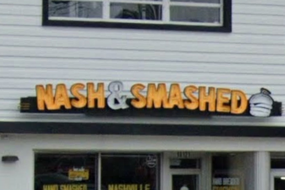 Smash Hit: Nash & Smashed Targets Triangle Town Crowd